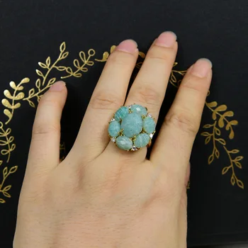 Кольцо с натуральным амазонитом, синим кристаллом, кубическим цирконием в форме цветка -модный подарок
