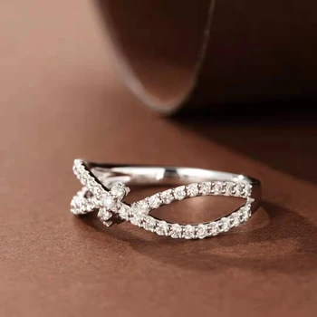 Обручальные кольца из 18-каратного золота с бриллиантом, Кольцо с бантом 0,36 карата, Обручальные свадебные украшения